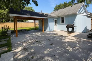 113 Raffel Rd, Woodstock, IL 60098 - Photo 13