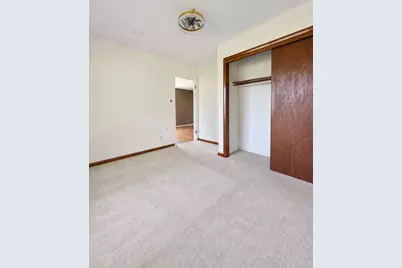 113 Raffel Road, Woodstock, IL 60098 - Photo 5
