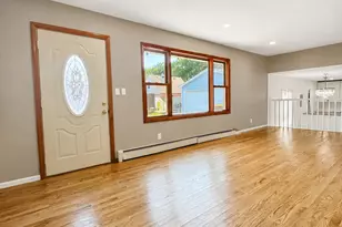 113 Raffel Rd, Woodstock, IL 60098 - Photo 3