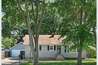 312 Oak Street, North Aurora, IL 60542 - Photo 1