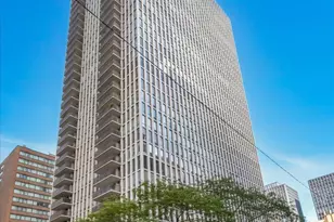 200 E Delaware Pl, Chicago, IL 60611 - Photo 1