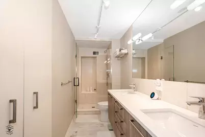 200 E Delaware Place #5A, Chicago, IL 60611 - Photo 9