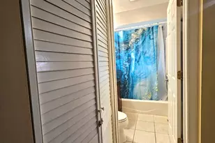 978 E Capri Dr, Palatine, IL 60074 - Photo 27