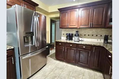 978 E Capri Drive, Palatine, IL 60074 - Photo 13
