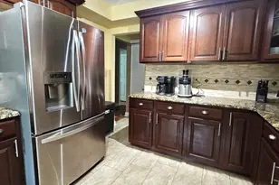 978 E Capri Dr, Palatine, IL 60074 - Photo 13