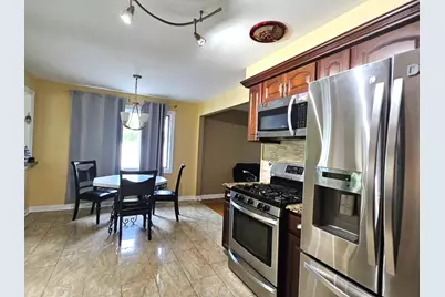 978 E Capri Drive, Palatine, IL 60074 - Photo 17