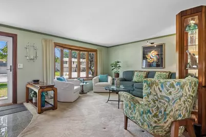 608 Norwood Lane, Schaumburg, IL 60193 - Photo 3