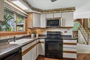 608 Norwood Ln, Schaumburg, IL 60193 - Photo 7