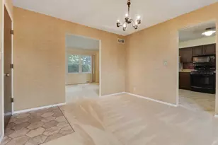 1113 Andover St, Bloomington, IL 61704 - Photo 13