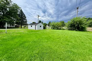 800 E 12th St, Streator, IL 61364 - Photo 15