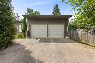 2N180 Mildred Ave, Glen Ellyn, IL 60137 - Photo 25