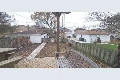 8321 Monticello Avenue #8321, Skokie, IL 60076 - Photo 23