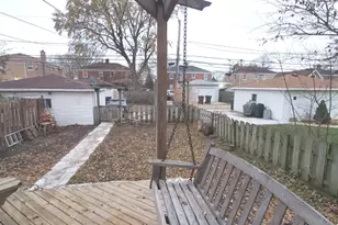 8321 Monticello Ave, Skokie, IL 60076 - Photo 23