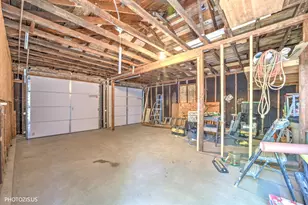 28069 N Lake Dr, Wauconda, IL 60084 - Photo 29