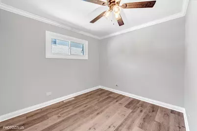 28069 N Lake Drive, Wauconda, IL 60084 - Photo 21