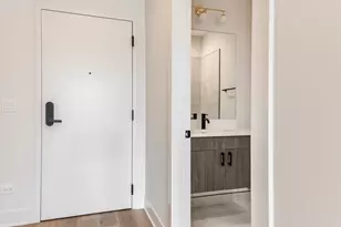 224 S Ashland Ave, Chicago, IL 60607 - Photo 11