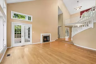 30 Brierfield Ct, Lake Bluff, IL 60044 - Photo 7