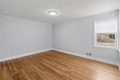 6328 N Whipple Street #2, Chicago, IL 60659 - Photo 13