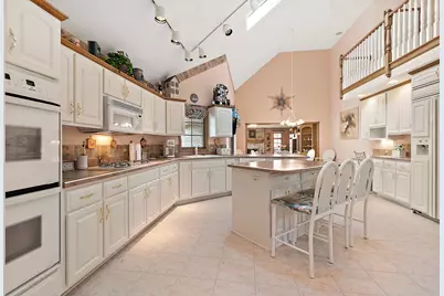 10908 Deer Point Drive, Orland Park, IL 60467 - Photo 11