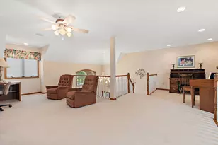 10908 Deer Point Dr, Orland Park, IL 60467 - Photo 33