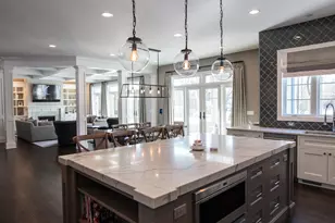 276 W Prestwick St, Palatine, IL 60067 - Photo 13