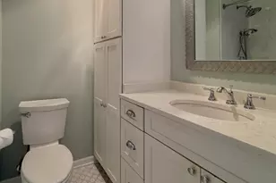 214 Maplebrook Ct, Schaumburg, IL 60194 - Photo 17