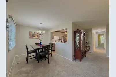 214 Maplebrook Court #X1, Schaumburg, IL 60194 - Photo 11