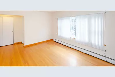 5700 W 35th Street #10N, Cicero, IL 60804 - Photo 3