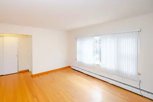 5700 W 35th St, Cicero, IL 60804 - Photo 3
