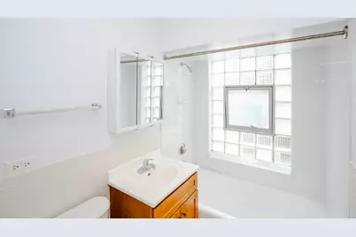 5700 W 35th Street #10N, Cicero, IL 60804 - Photo 7
