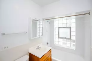 5700 W 35th St, Cicero, IL 60804 - Photo 7