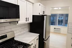 7110 W 93rd Pl, Oak Lawn, IL 60453 - Photo 13
