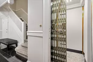 1235 N Astor St, Chicago, IL 60610 - Photo 33