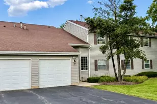 116 Gant Cir, Streamwood, IL 60107 - Photo 1