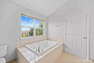 1123 Pine Valley Court, Elgin, IL 60124 - Photo 15