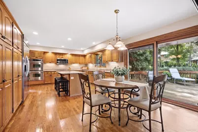 8648 Wedgewood Drive, Burr Ridge, IL 60527 - Photo 13