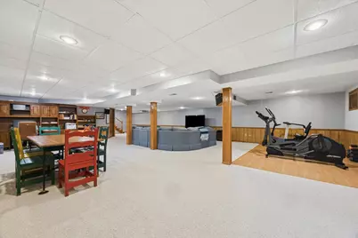 8648 Wedgewood Drive, Burr Ridge, IL 60527 - Photo 25