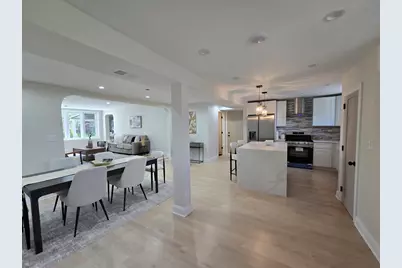 1346 Highland Avenue, Berwyn, IL 60402 - Photo 7