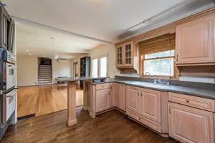 39056 N Poplar St, Lake Villa, IL 60046 - Photo 7