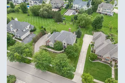 4135 River Ridge Drive, Saint Charles, IL 60175 - Photo 3