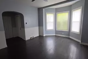 8802 S Carpenter St, Chicago, IL 60620 - Photo 5