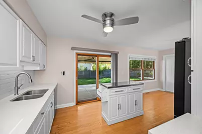 1101 Pheasant Ridge Drive, Lake Zurich, IL 60047 - Photo 9