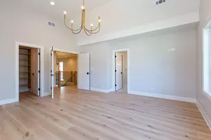 234 N Evergreen Ave, Elmhurst, IL 60126 - Photo 25
