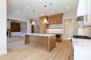 234 N Evergreen Ave, Elmhurst, IL 60126 - Photo 3