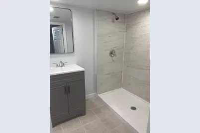 527 E 17th Street, Lockport, IL 60441 - Photo 15