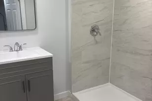 527 E 17th St, Lockport, IL 60441 - Photo 15