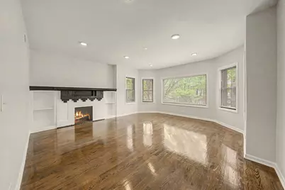 7641 S Phillips Avenue, Chicago, IL 60649 - Photo 11