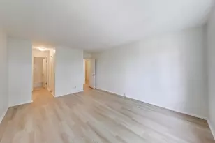 907 Curtiss St, Downers Grove, IL 60515 - Photo 13