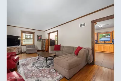 1170 Logan Avenue, Elgin, IL 60120 - Photo 3