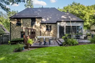 1170 Logan Ave, Elgin, IL 60120 - Photo 25